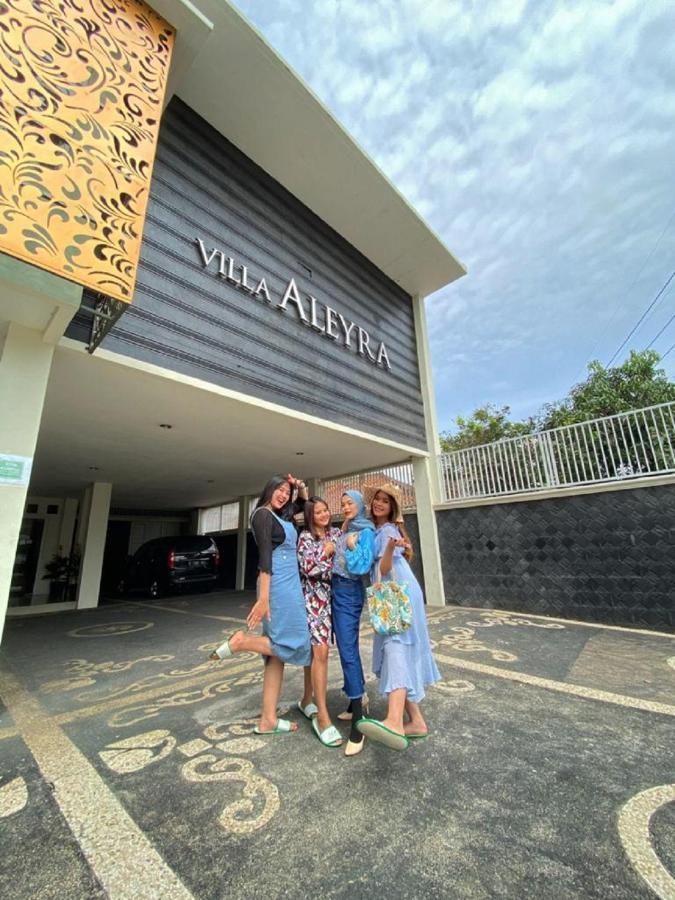 Aleyra Hotel And Villa'S Garut Dış mekan fotoğraf