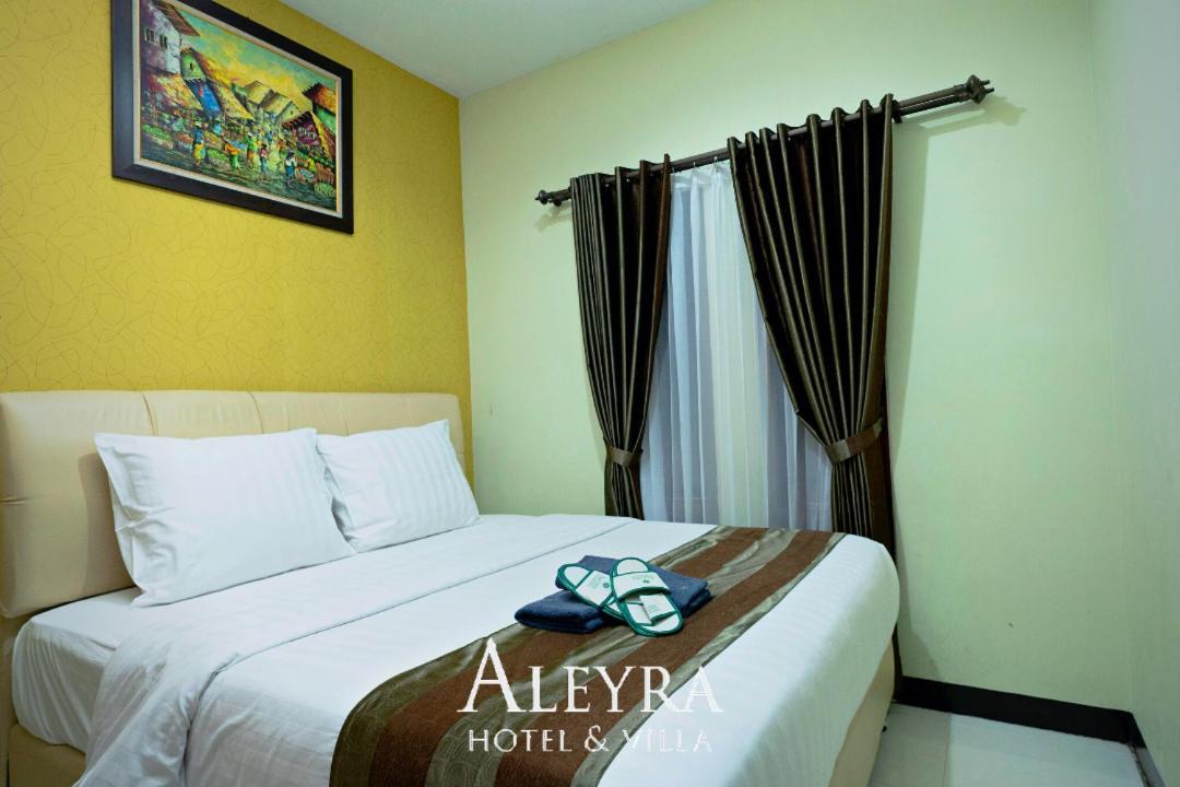 Aleyra Hotel And Villa'S Garut Oda fotoğraf